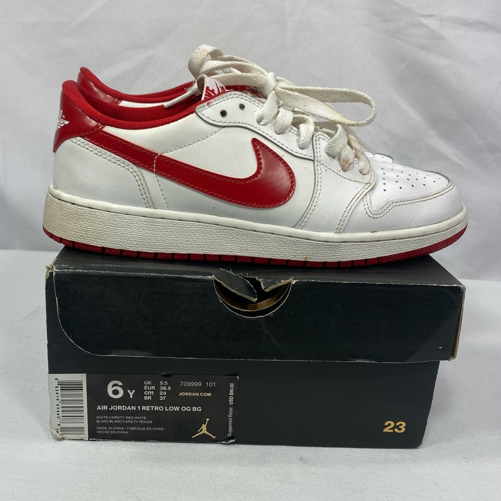 Nike Air Jordan 1 Retro Low OG BG White Varsity Red 709999-101 Wmns 7.5 Youth 6Y